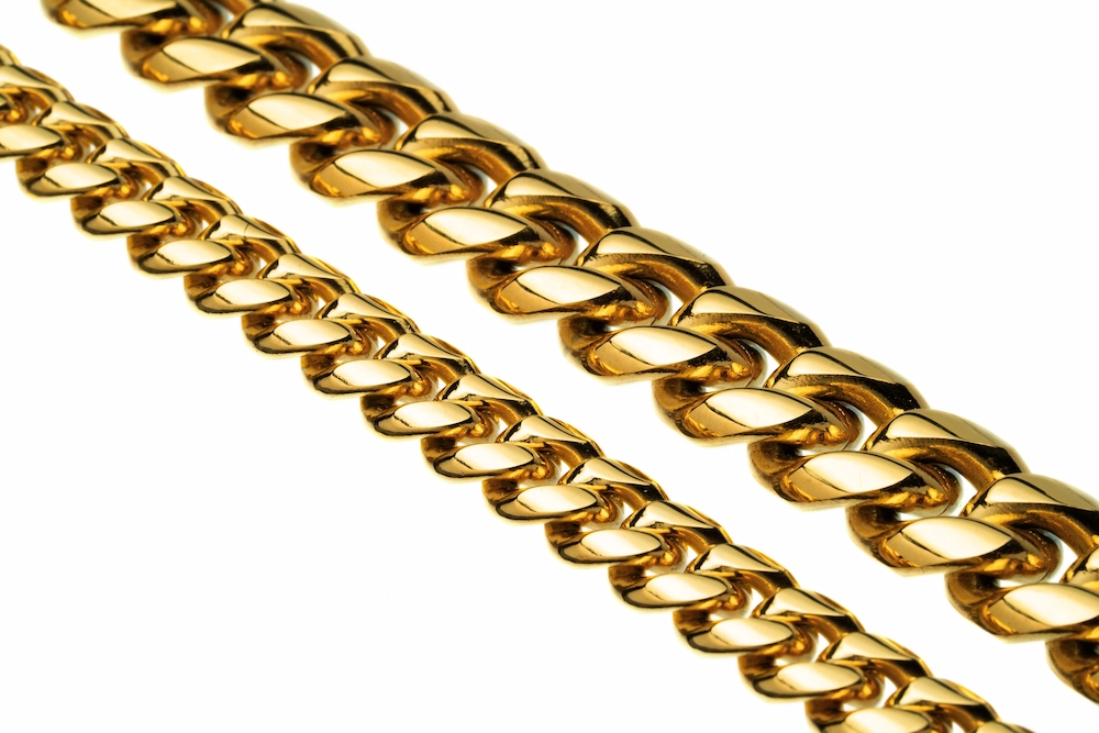 collection of cuben chain