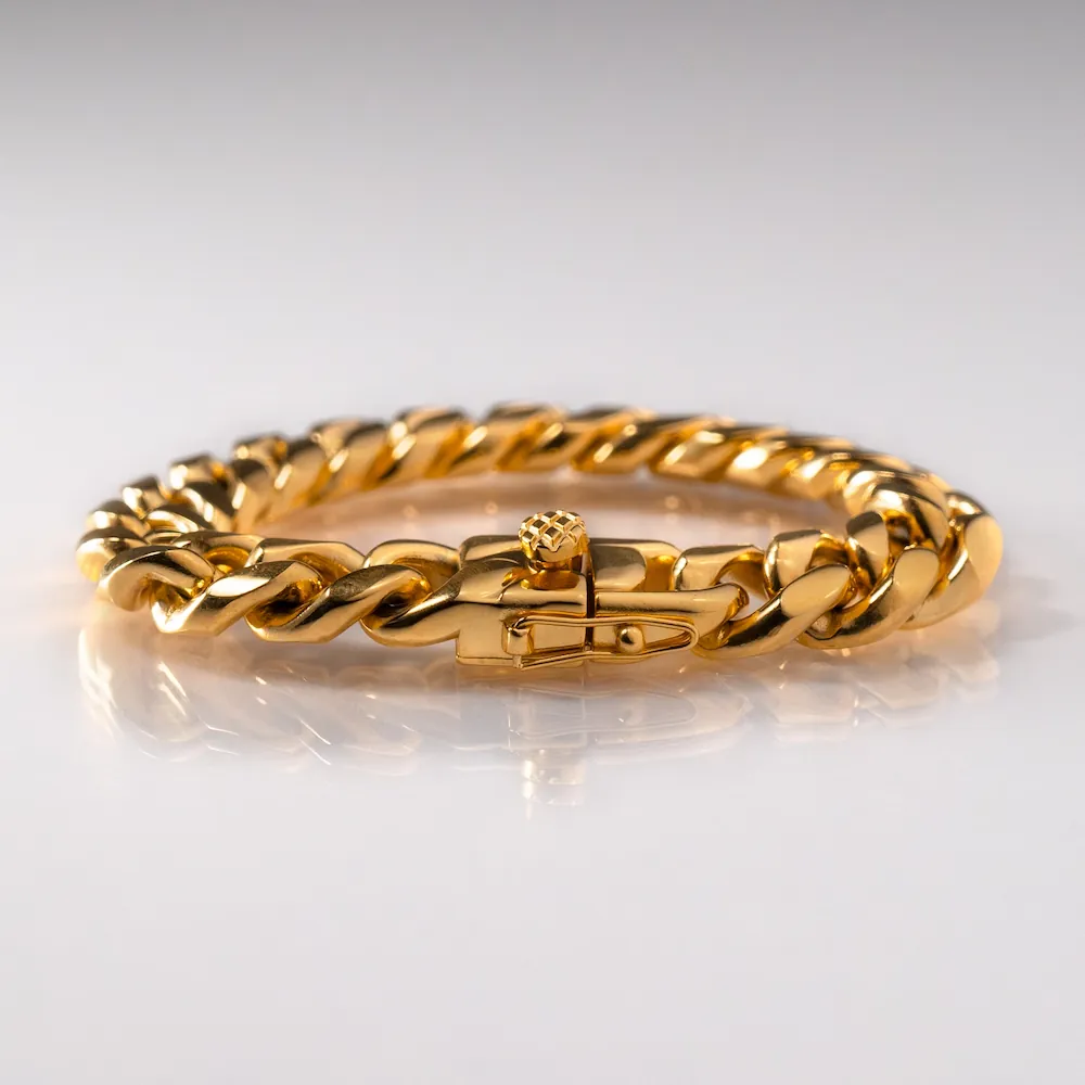 picture of our best seller : Gold Star - Cuban 18K Gold Plate Bracelet 8-12mm