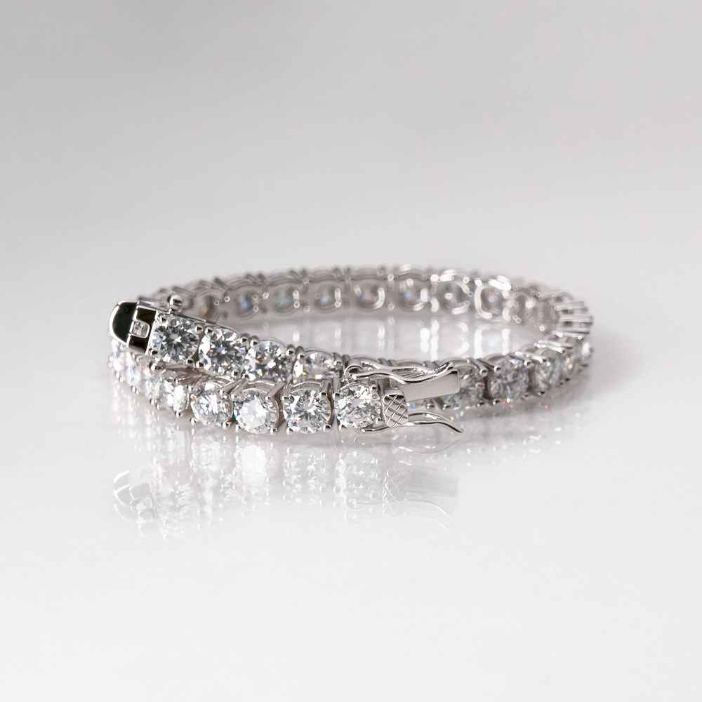 picture of our best seller: Bright Moonlight - Tennis Bracelet Moissanite 5mm